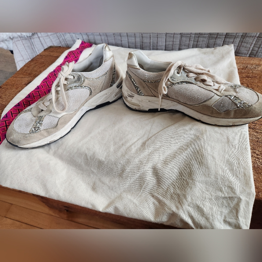 Golden Goose Women's Dad Star Sneakers Size 40